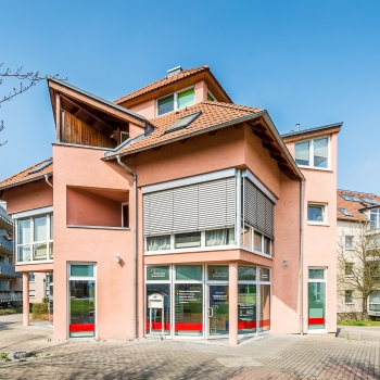 Wohn- und Geschäftshaus mit 1 Gewerbeeinheit und 4 Wohnungen - Dresden-Leubnitzer Höhe